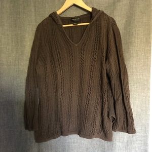 Pullover knit sweater